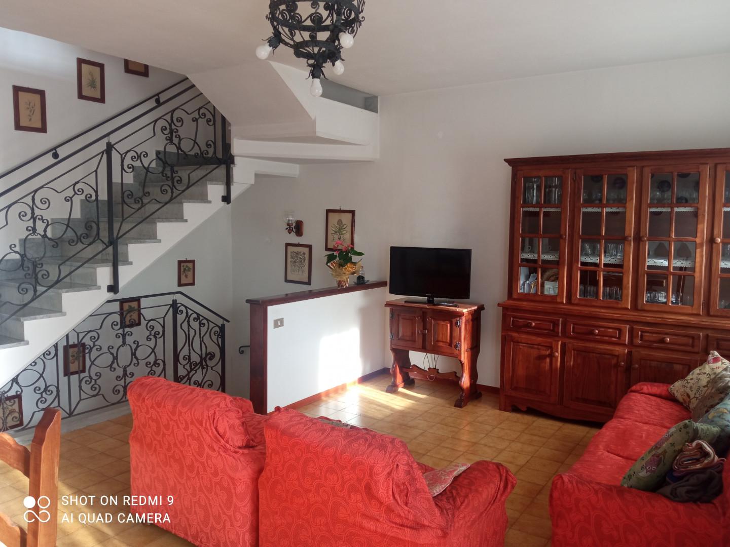 Terraced house for sale in Massa