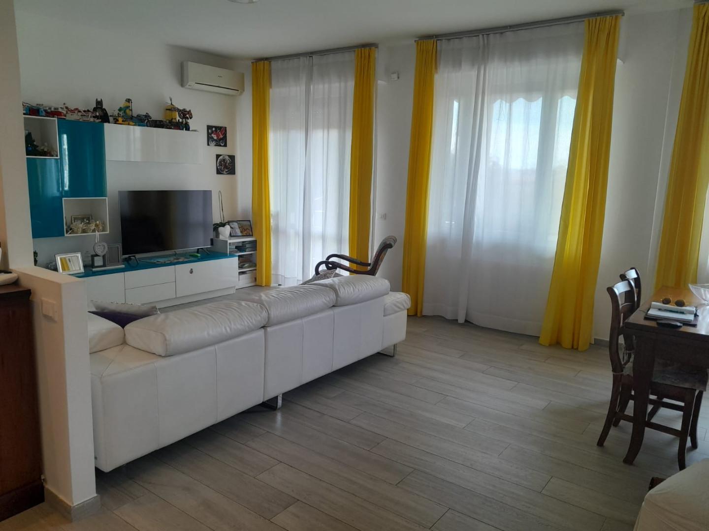 Appartamento in vendita a Via Goito, Livorno (LI)