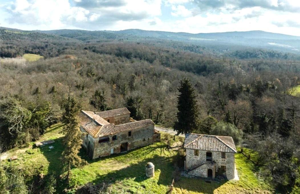 Farmhouse for sale in Castelnuovo Berardenga (SI)