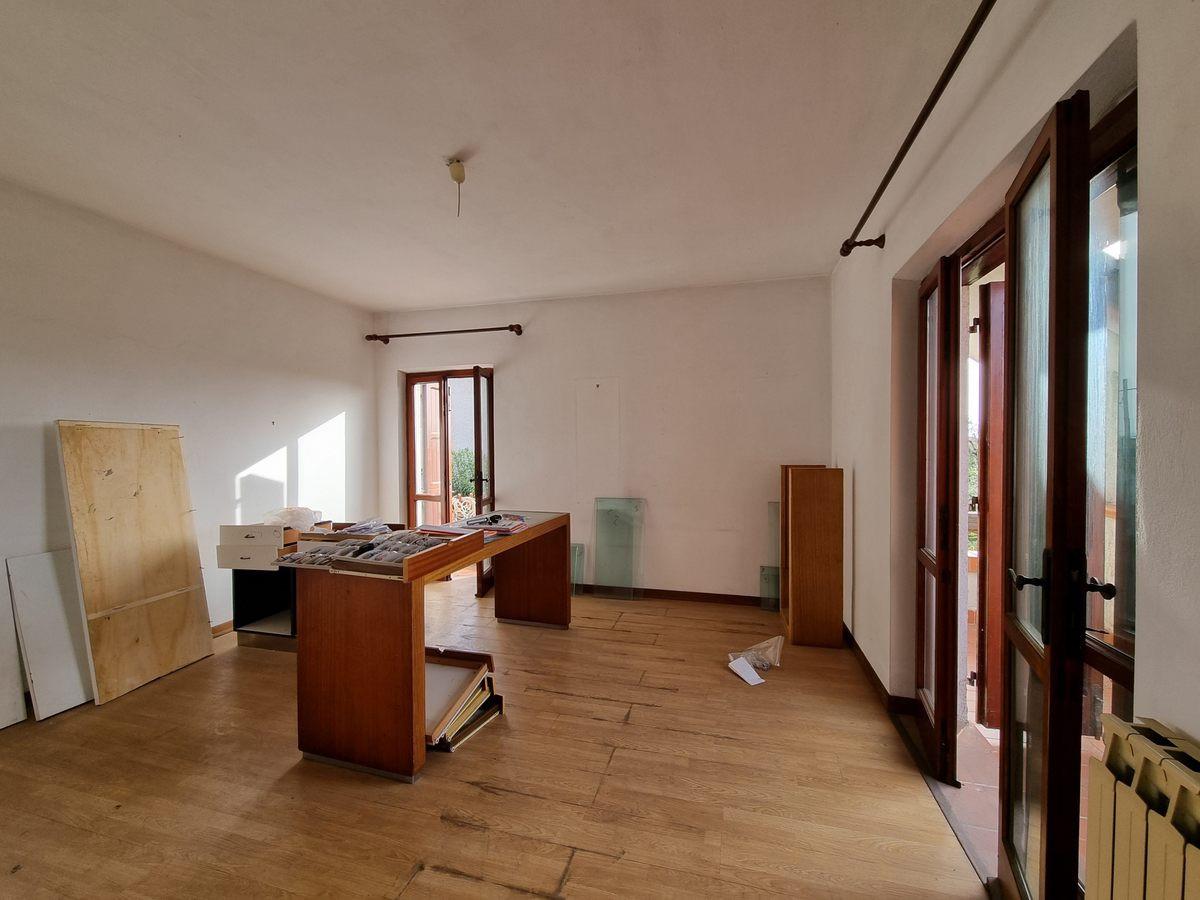 Appartamento in vendita a Cervaiolo, Montignoso (MS)