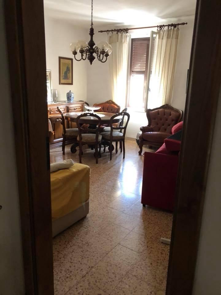 Porzione di casa in vendita a Bonascola, Carrara (MS)
