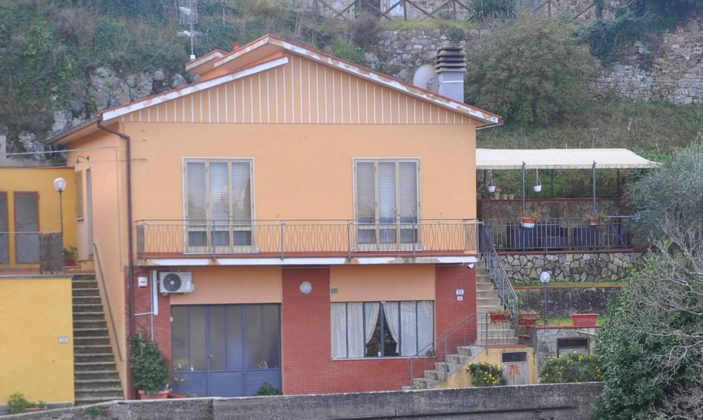Villa in vendita a Castellina Marittima (PI)