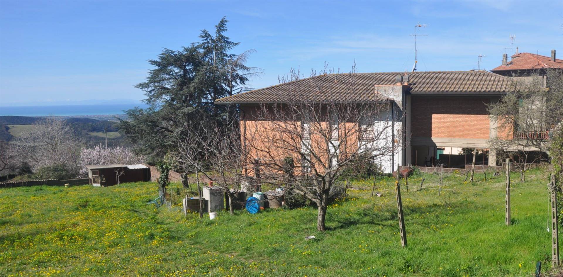 Villa in vendita a Castellina Marittima (PI)