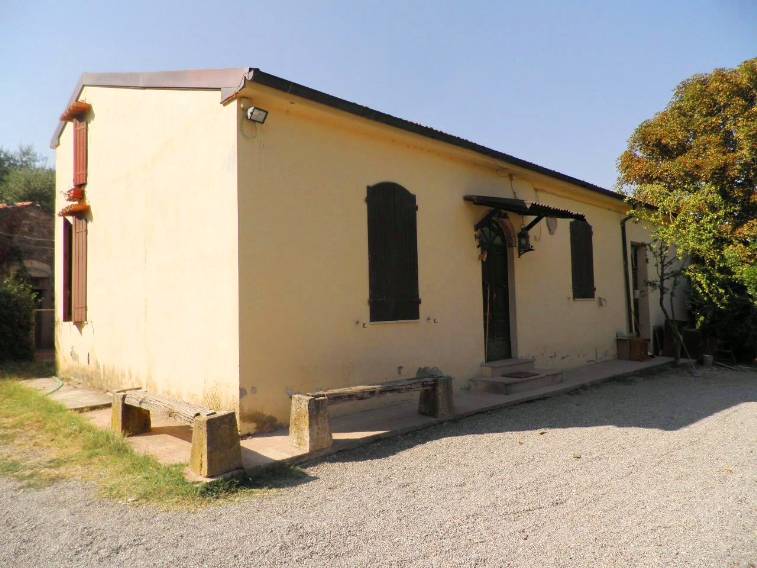 Villa in vendita a Casciana Terme Lari (PI)