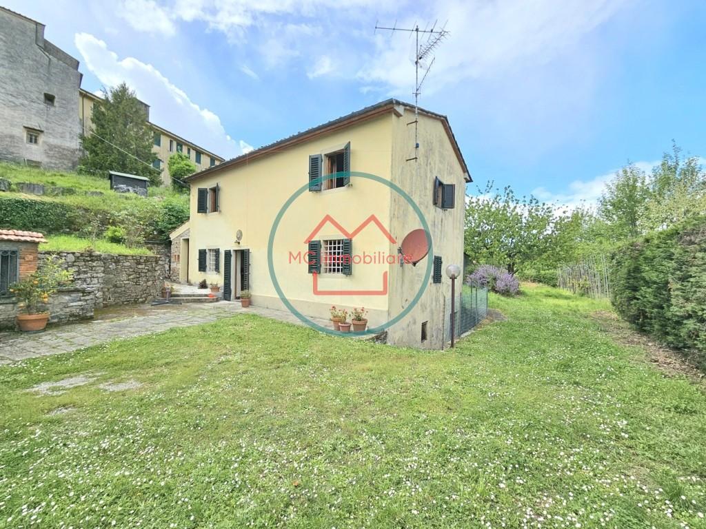 Casa indipendente in vendita a Montecatini Alto, Montecatini-terme (PT)