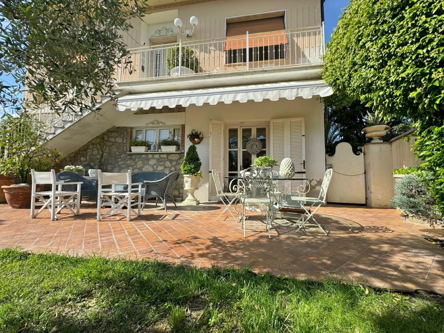 Villa in vendita a Ponsacco (PI)