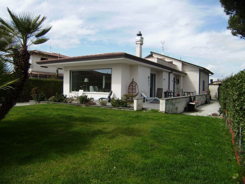 Villa singola in vendita - Camaiore