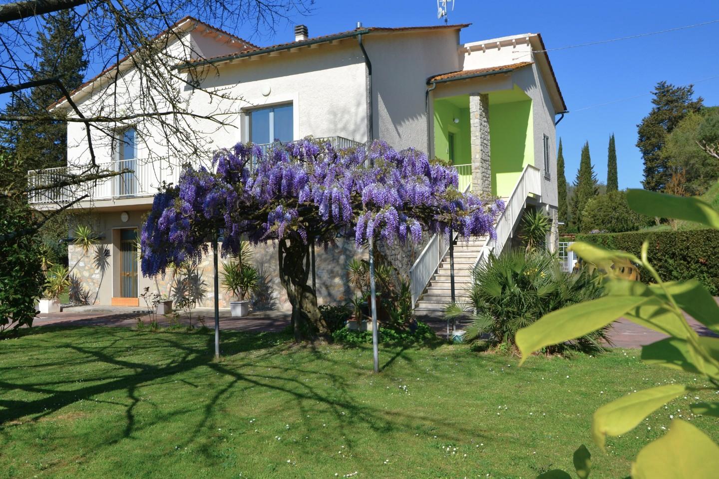 Casa singola in vendita a Santa Maria a Monte