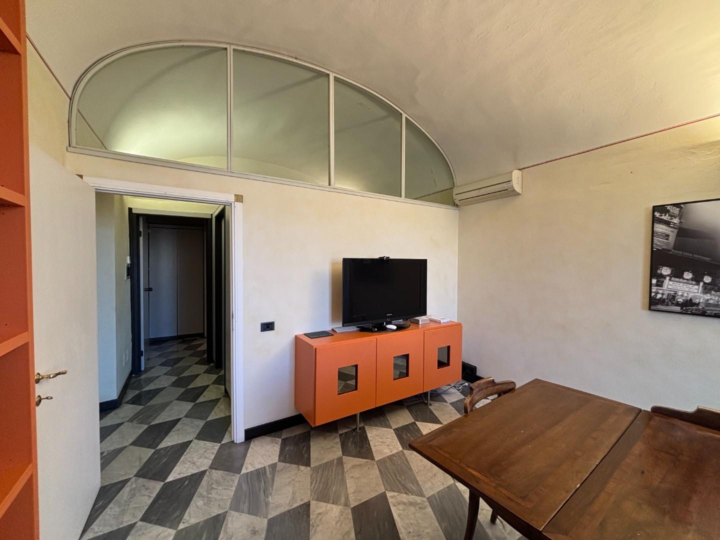 Appartamento - Lungarni, Pisa (11/32)