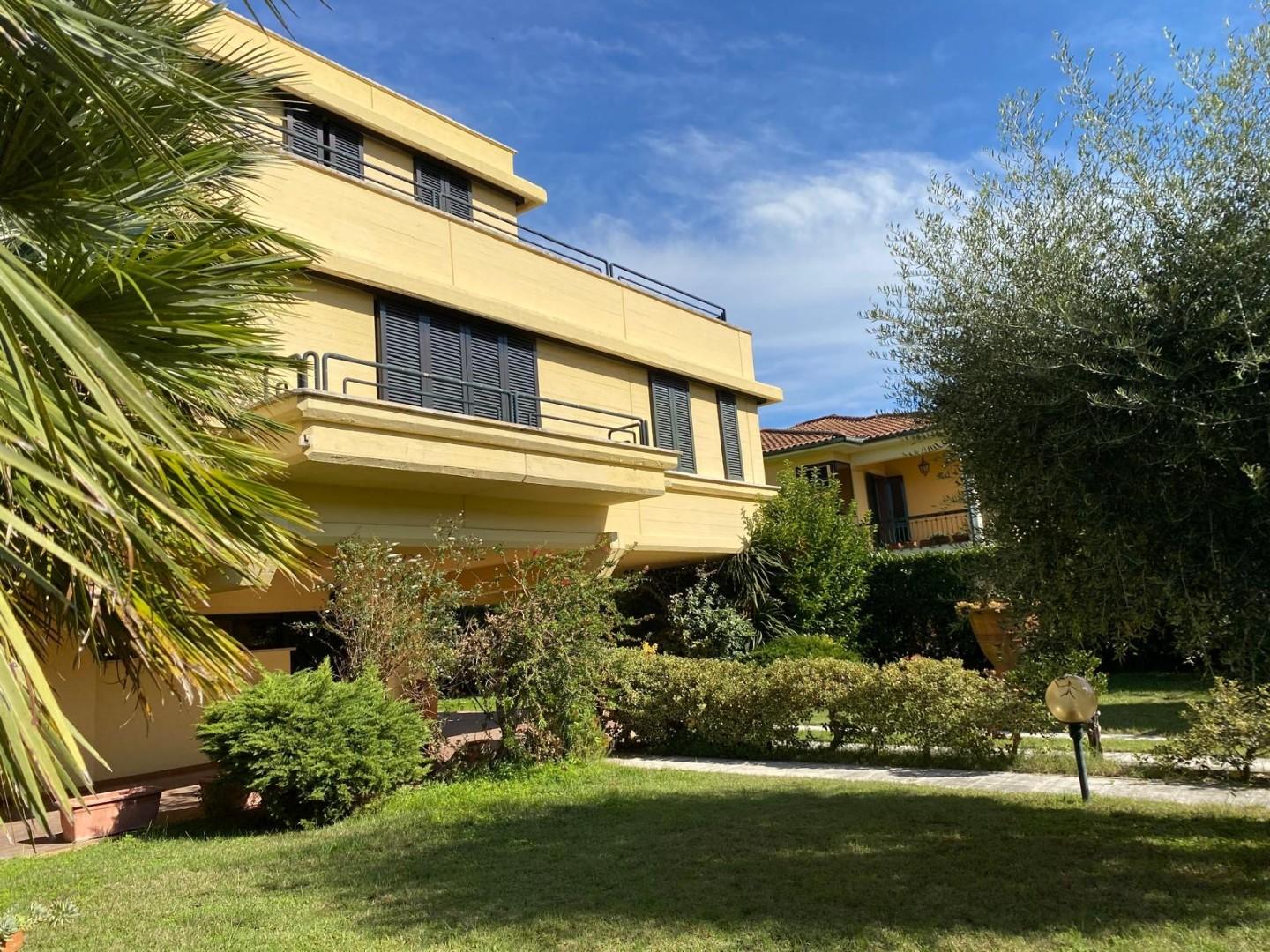 Villa in vendita a Castelfranco di Sotto