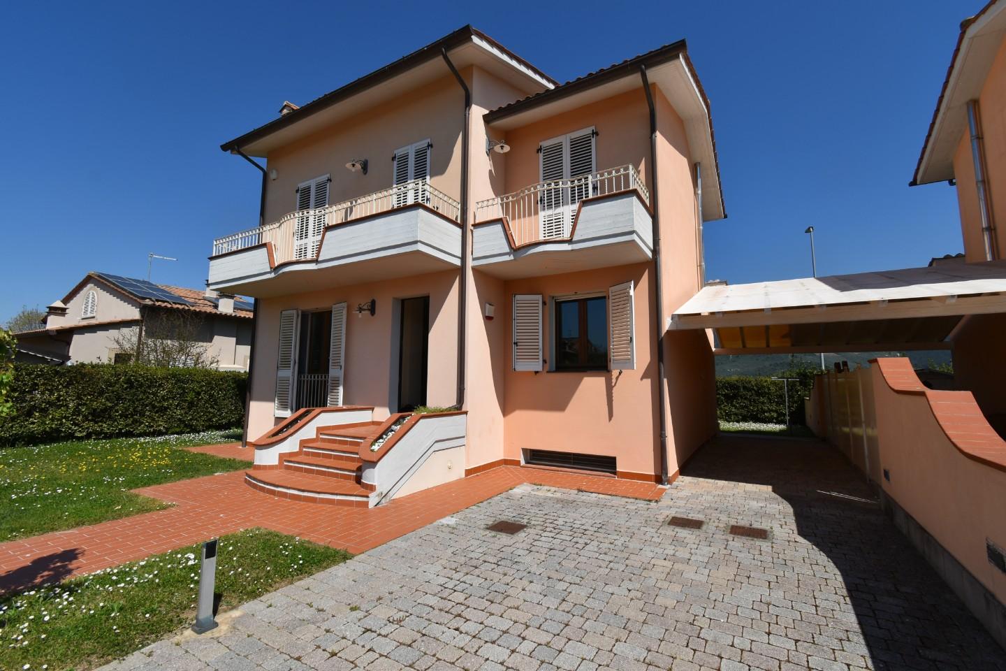 Villa in vendita a San Giuliano Terme
