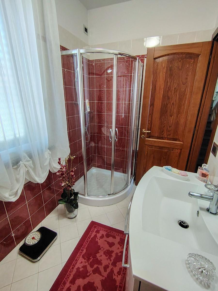 Villa - San Giuliano Terme (42/51)