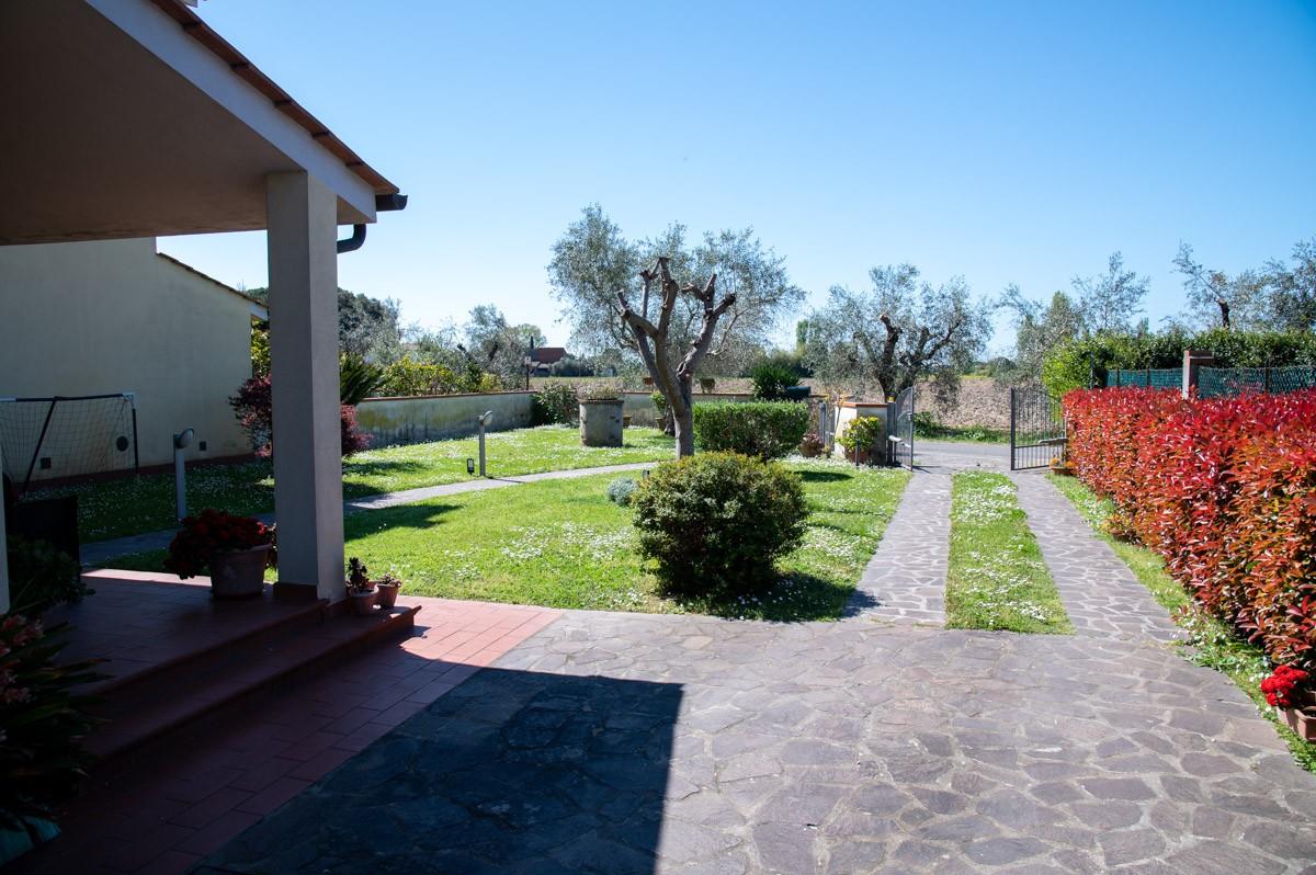 Villa - San Giuliano Terme (11/51)