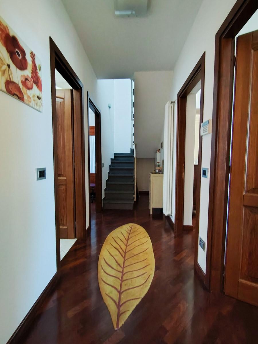 Villa - San Giuliano Terme (45/51)