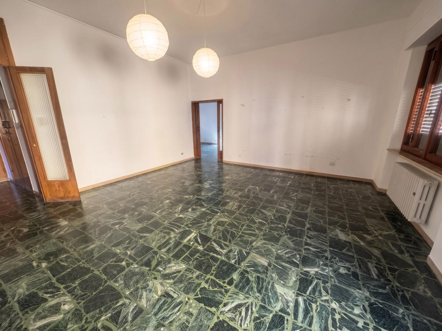 Appartamento in vendita a Pontedera (2/13)