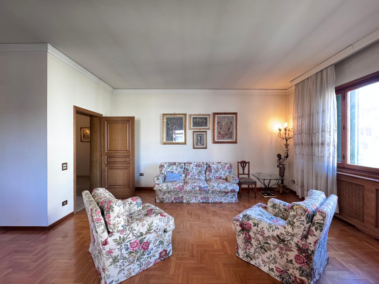 Villa - Empoli (2/33)