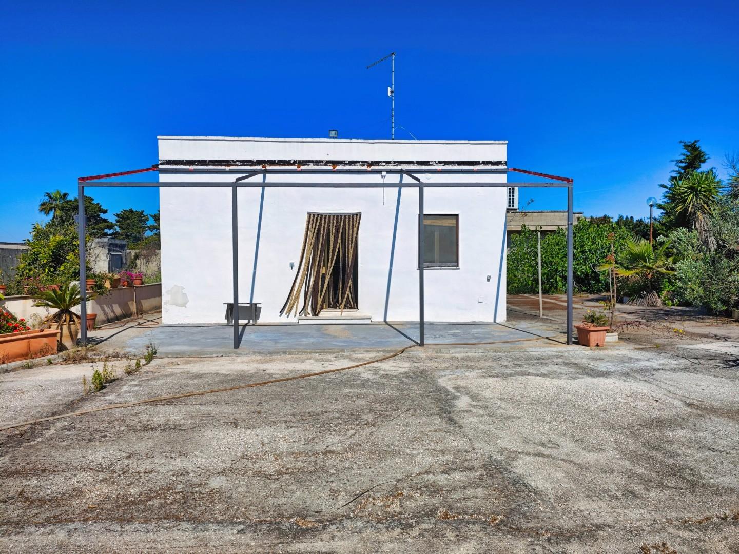 Villa a FRIGOLE, Lecce (LE)