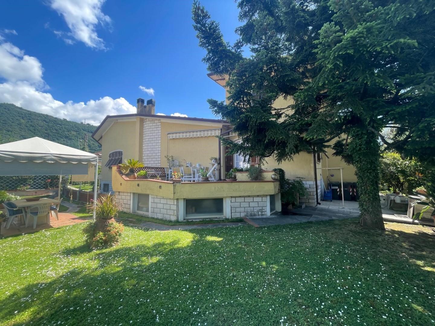 Villa - Fossone, Carrara (5/48)