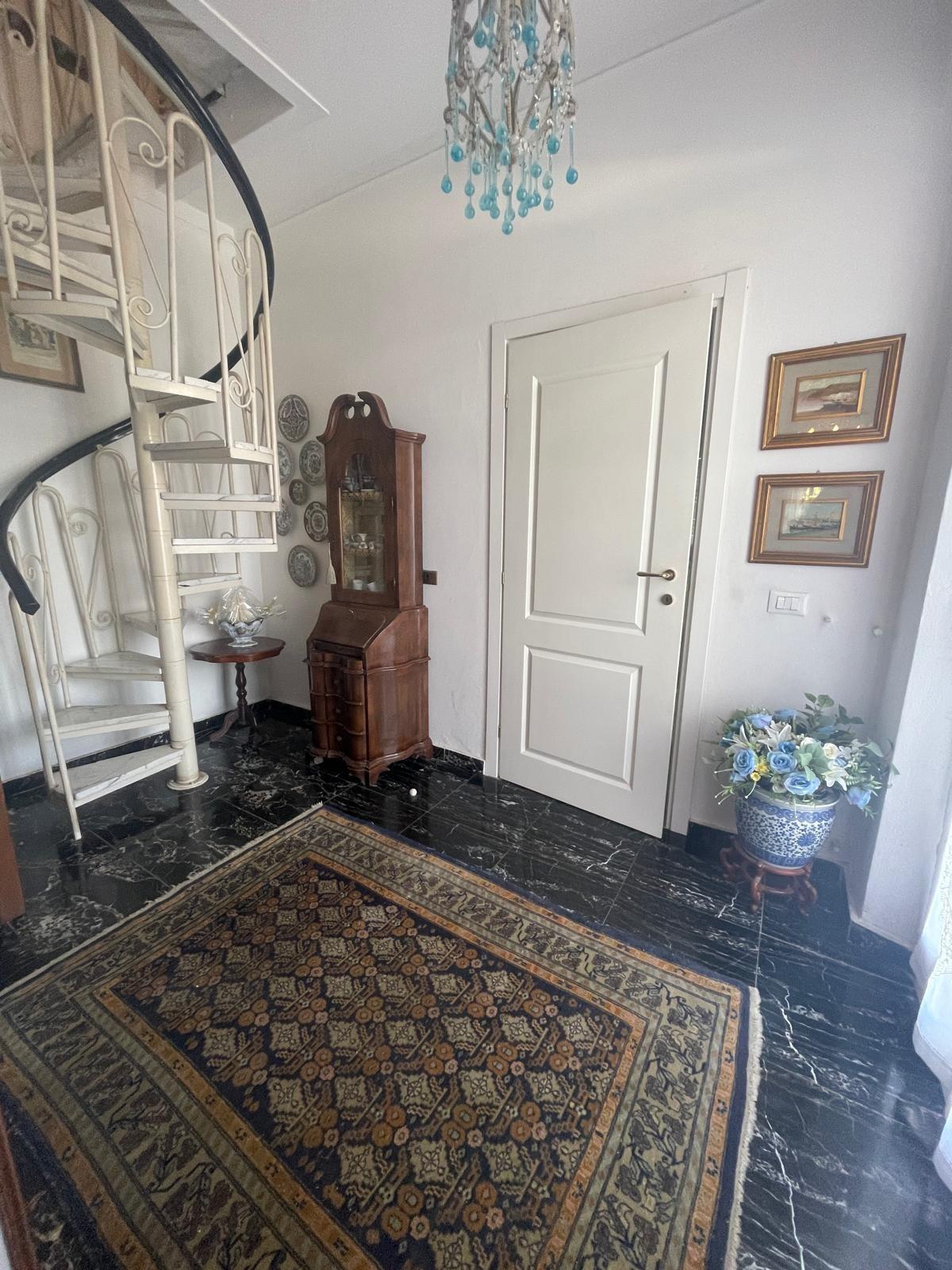 Villa - Fossone, Carrara (40/48)