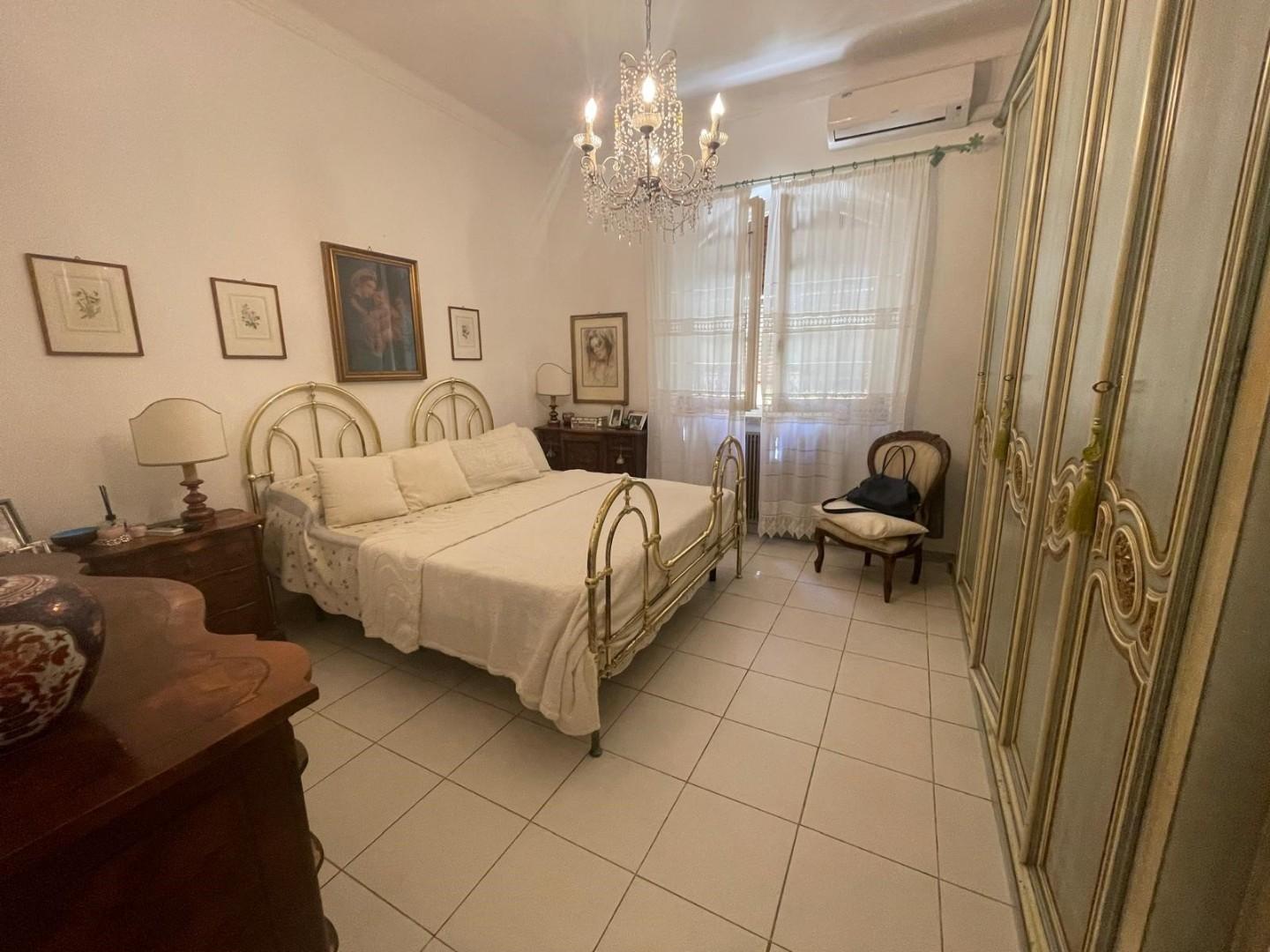 Villa - Fossone, Carrara (45/48)