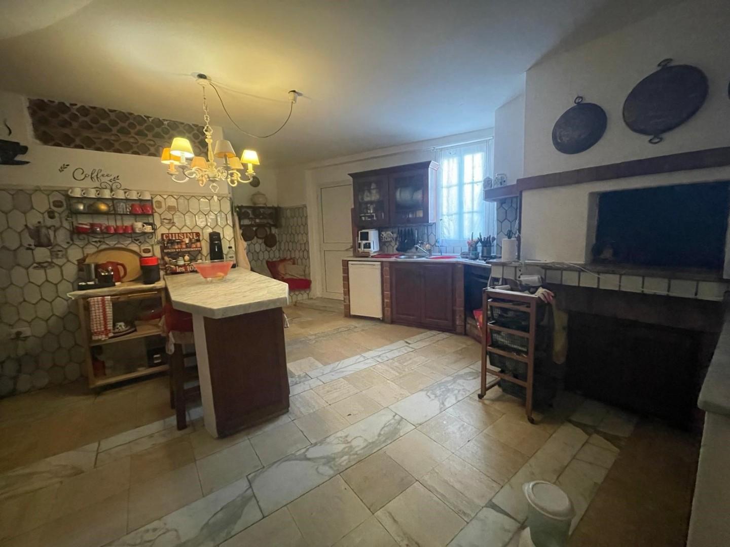 Villa - Fossone, Carrara (24/48)