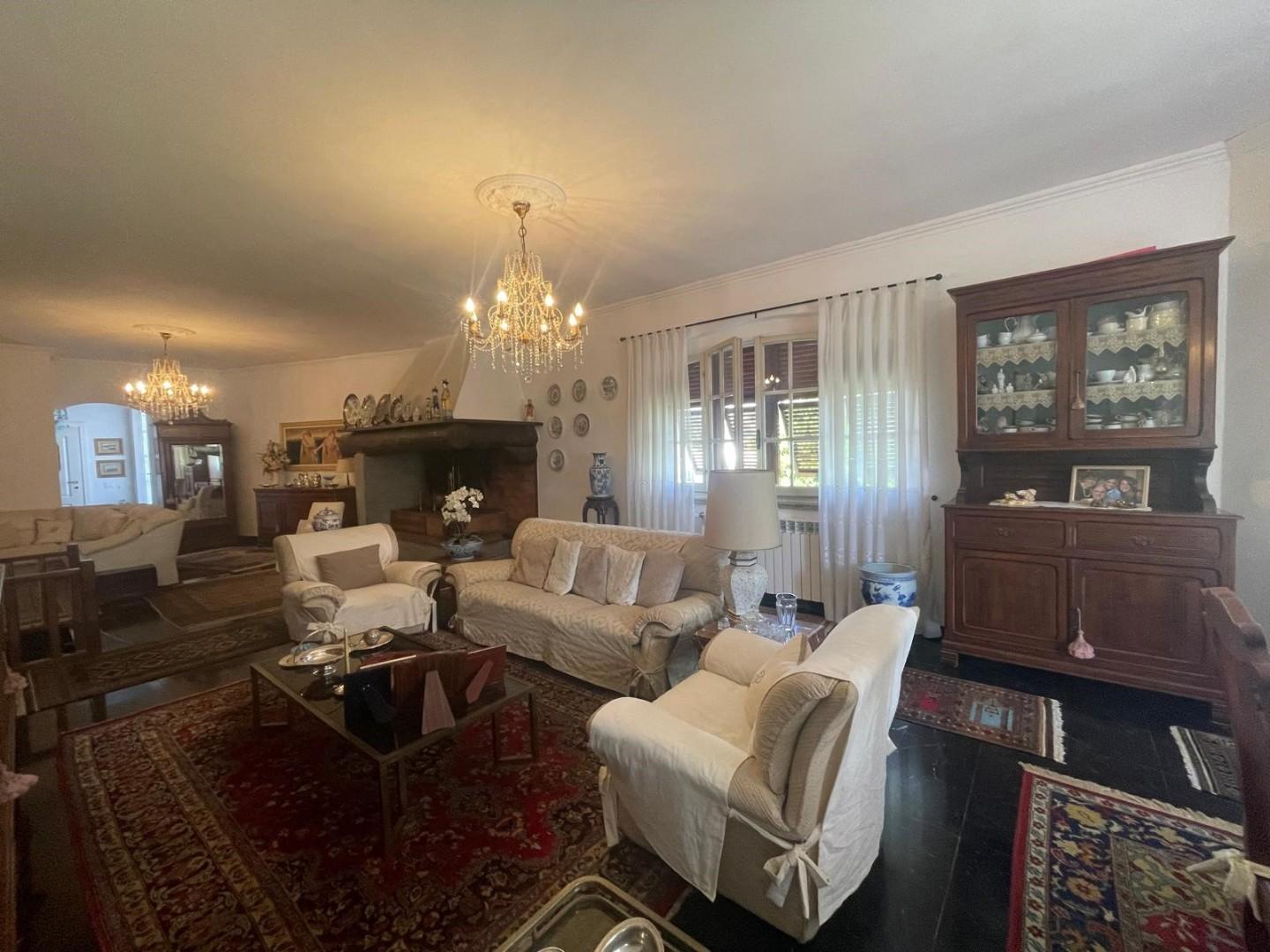 Villa - Fossone, Carrara (16/48)