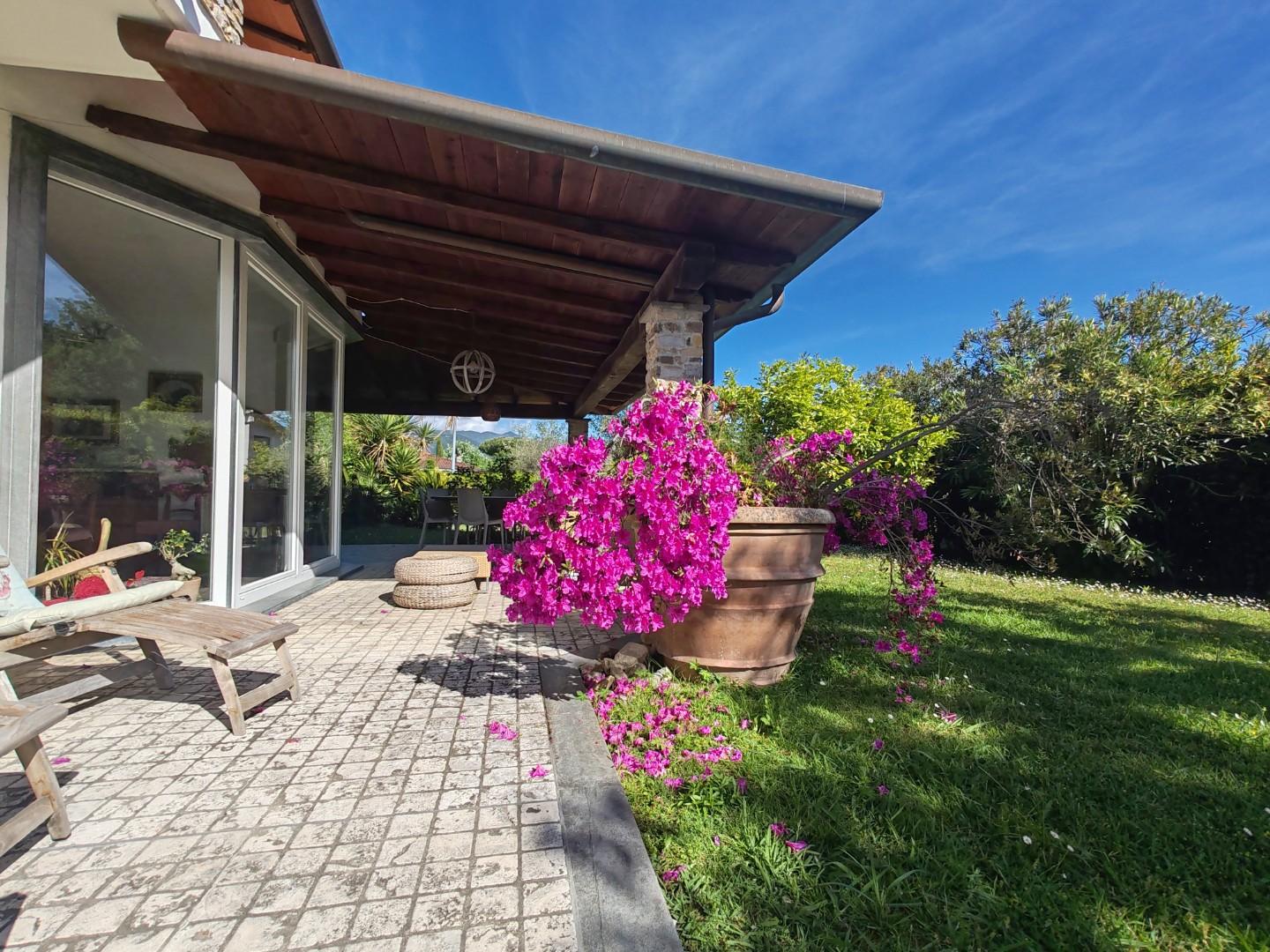 Villa - Massa (12/18)