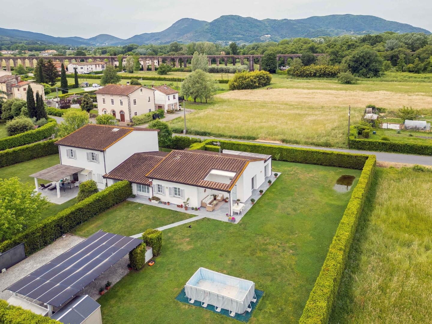 Villa - Prima periferia, Lucca (15/48)