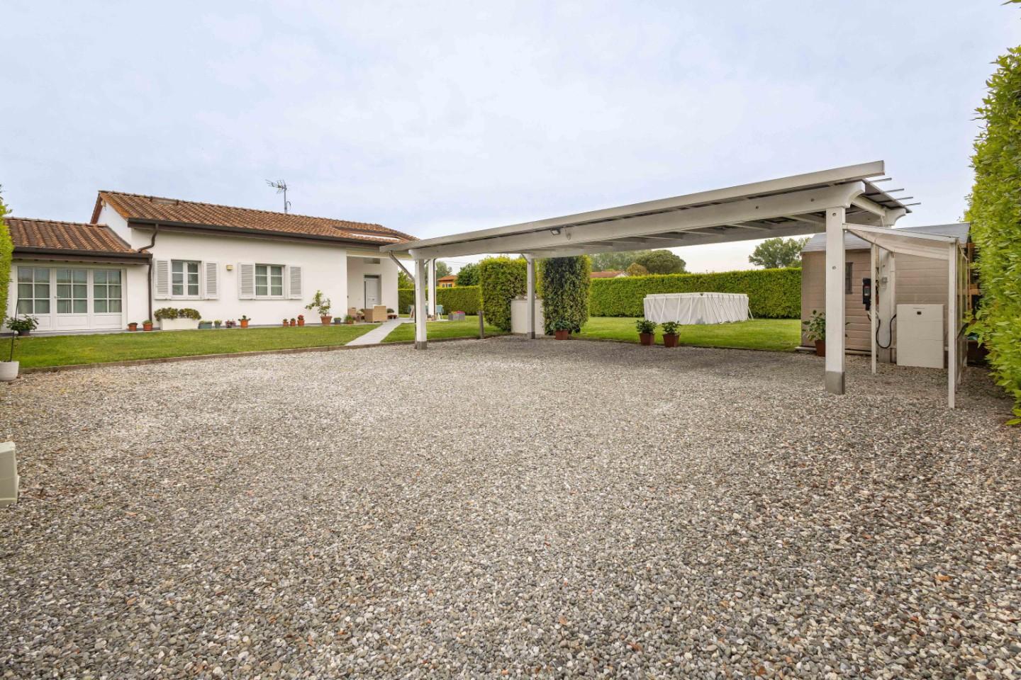 Villa - Prima periferia, Lucca (19/48)