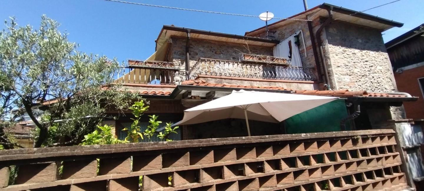 Villa - Massa (2/37)
