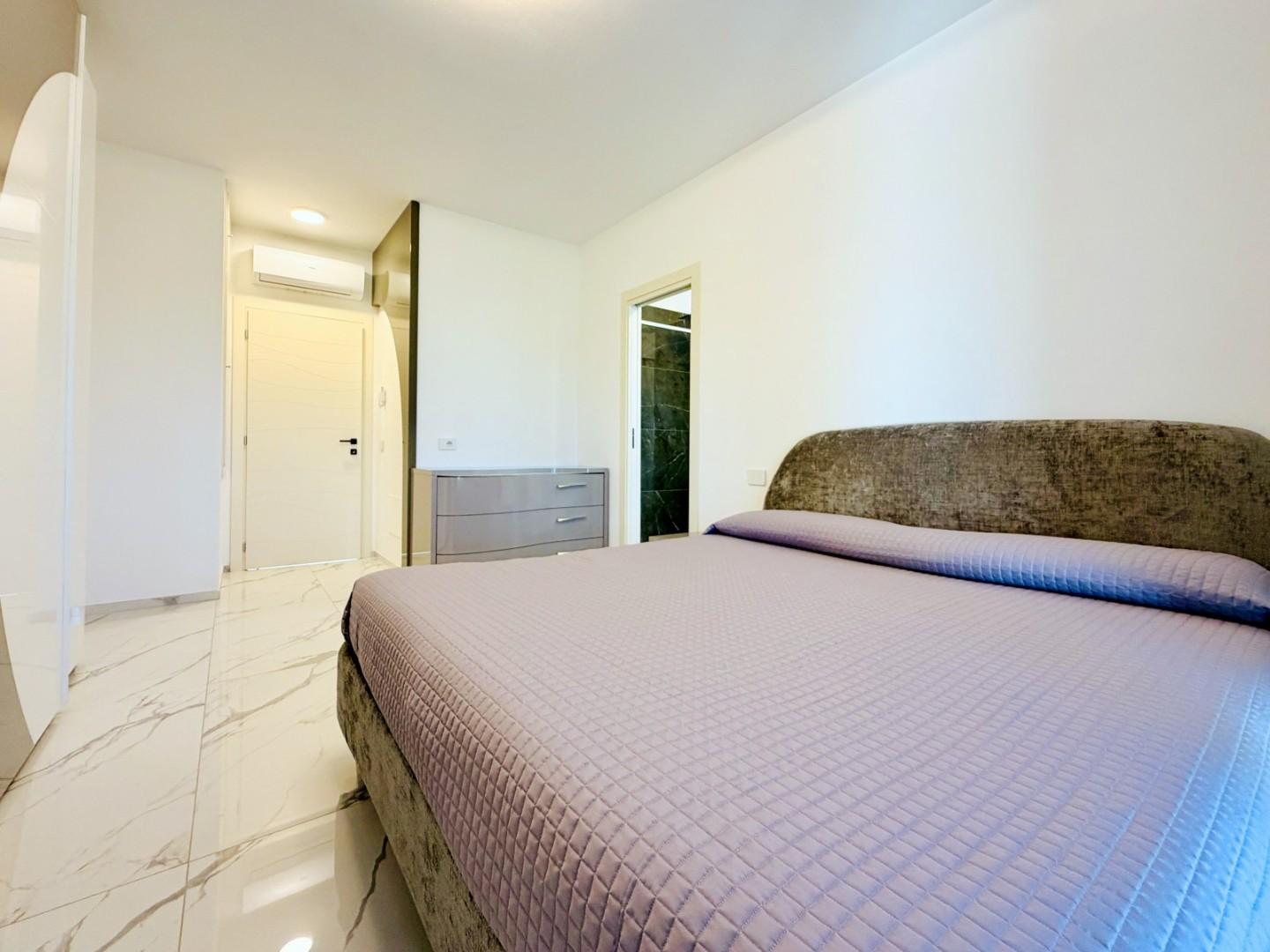 Villa - Marina Di Pietrasanta, Viale Apua, Pietrasanta (35/48)