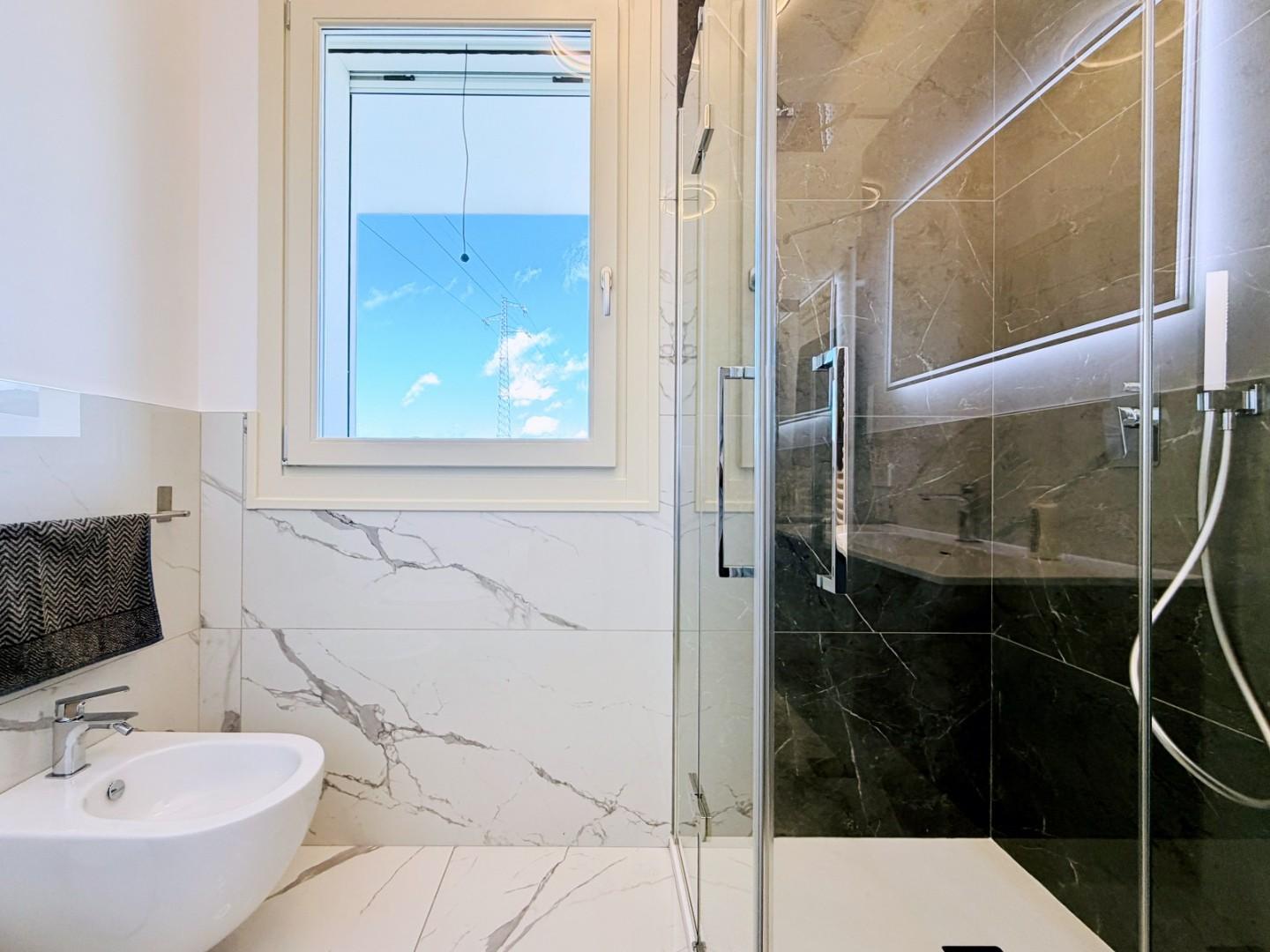 Villa - Marina Di Pietrasanta, Viale Apua, Pietrasanta (13/48)