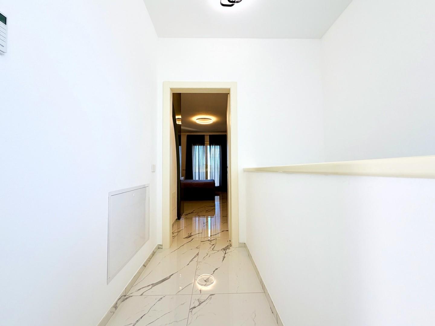 Villa - Marina Di Pietrasanta, Viale Apua, Pietrasanta (33/48)