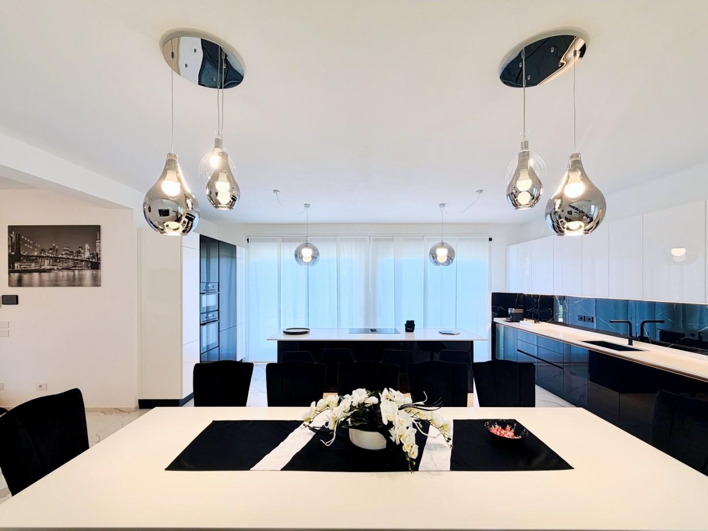 Villa - Marina Di Pietrasanta, Viale Apua, Pietrasanta (10/48)