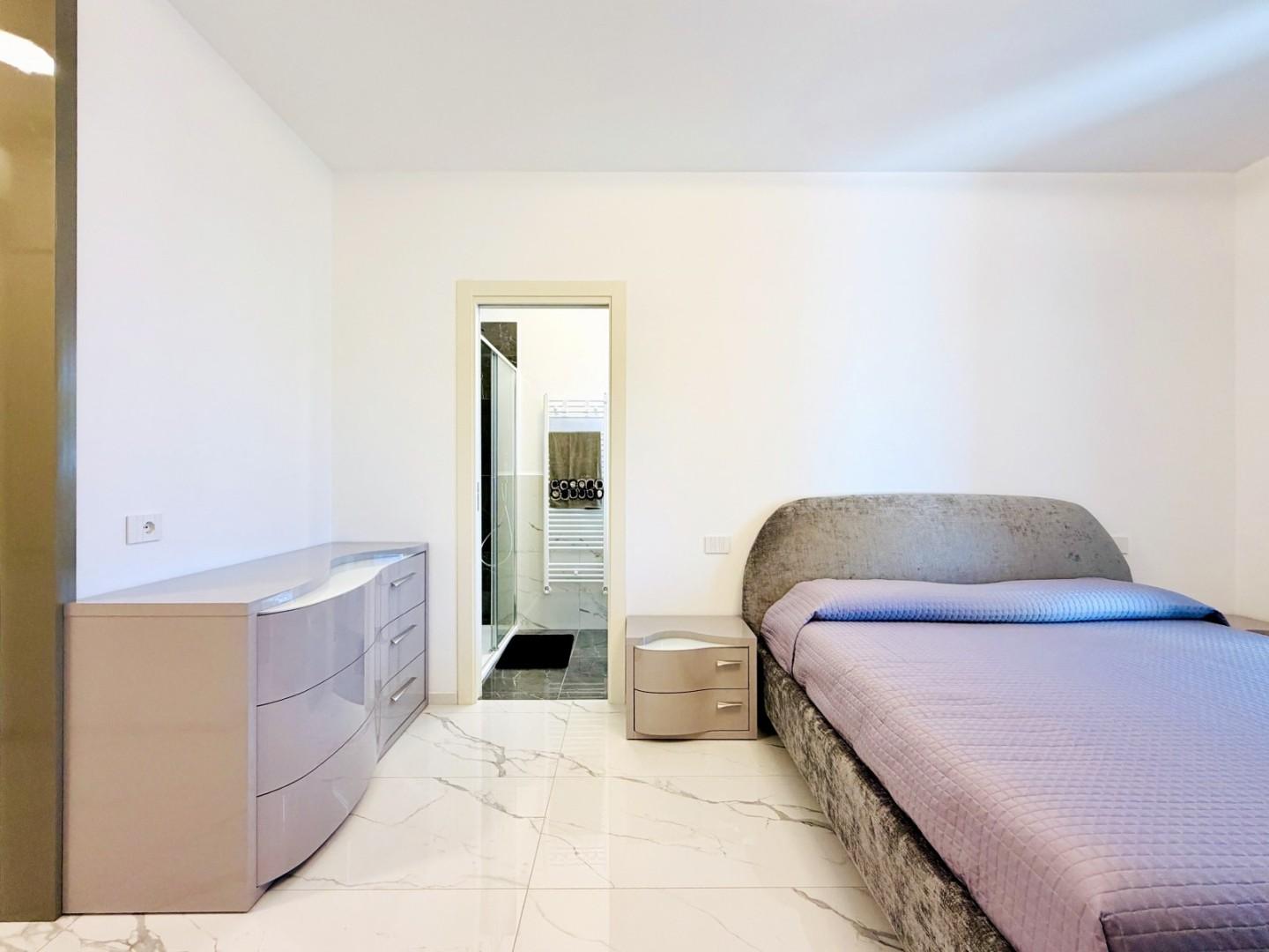 Villa - Marina Di Pietrasanta, Viale Apua, Pietrasanta (36/48)