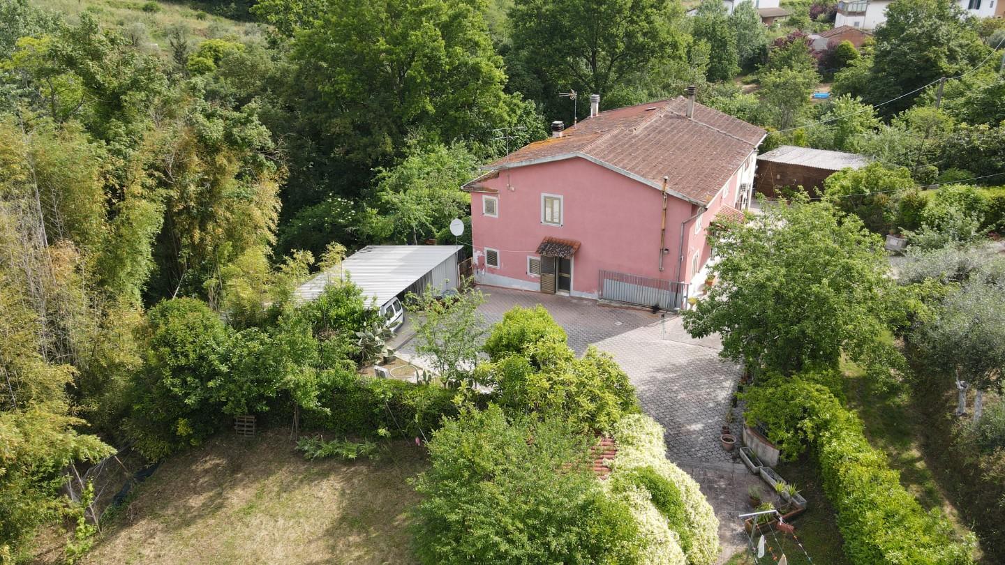 Porzione di casa in vendita a Santa Maria a Monte