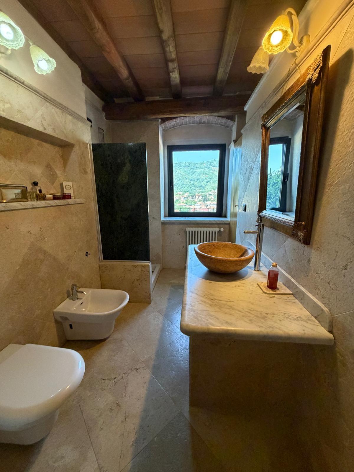 Villa - Ficola, Carrara (18/42)