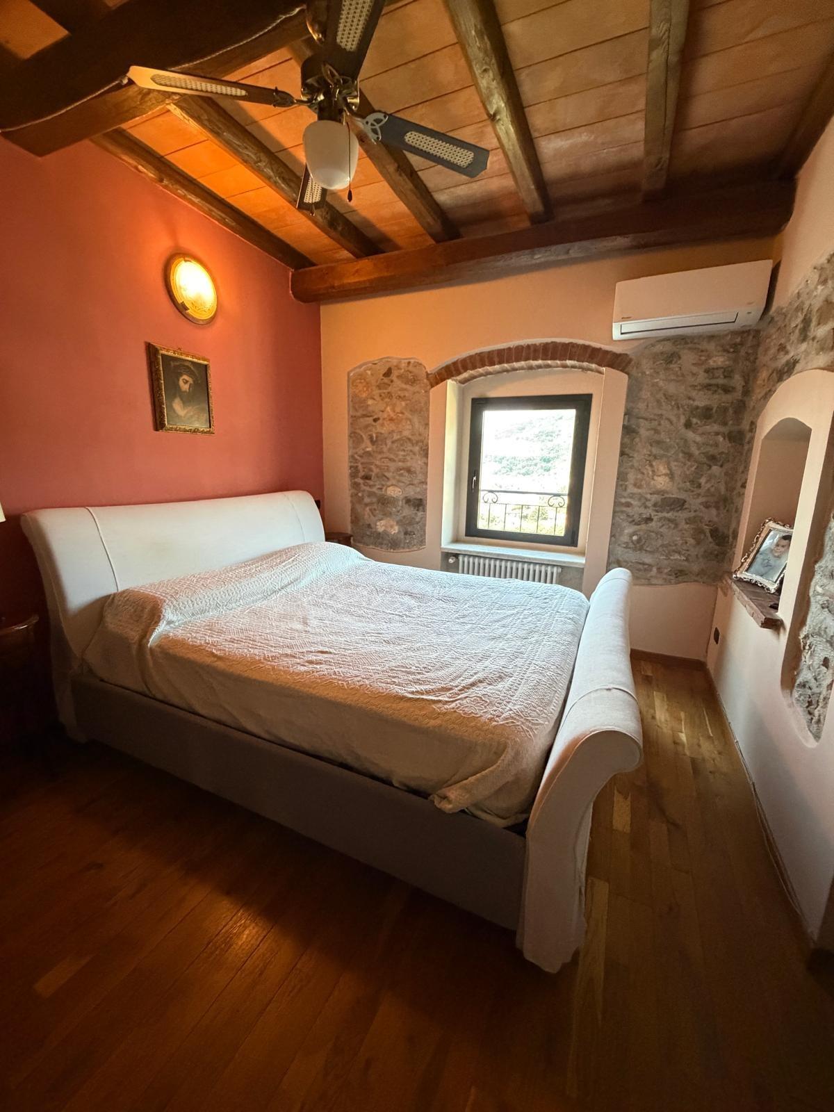 Villa - Ficola, Carrara (17/42)