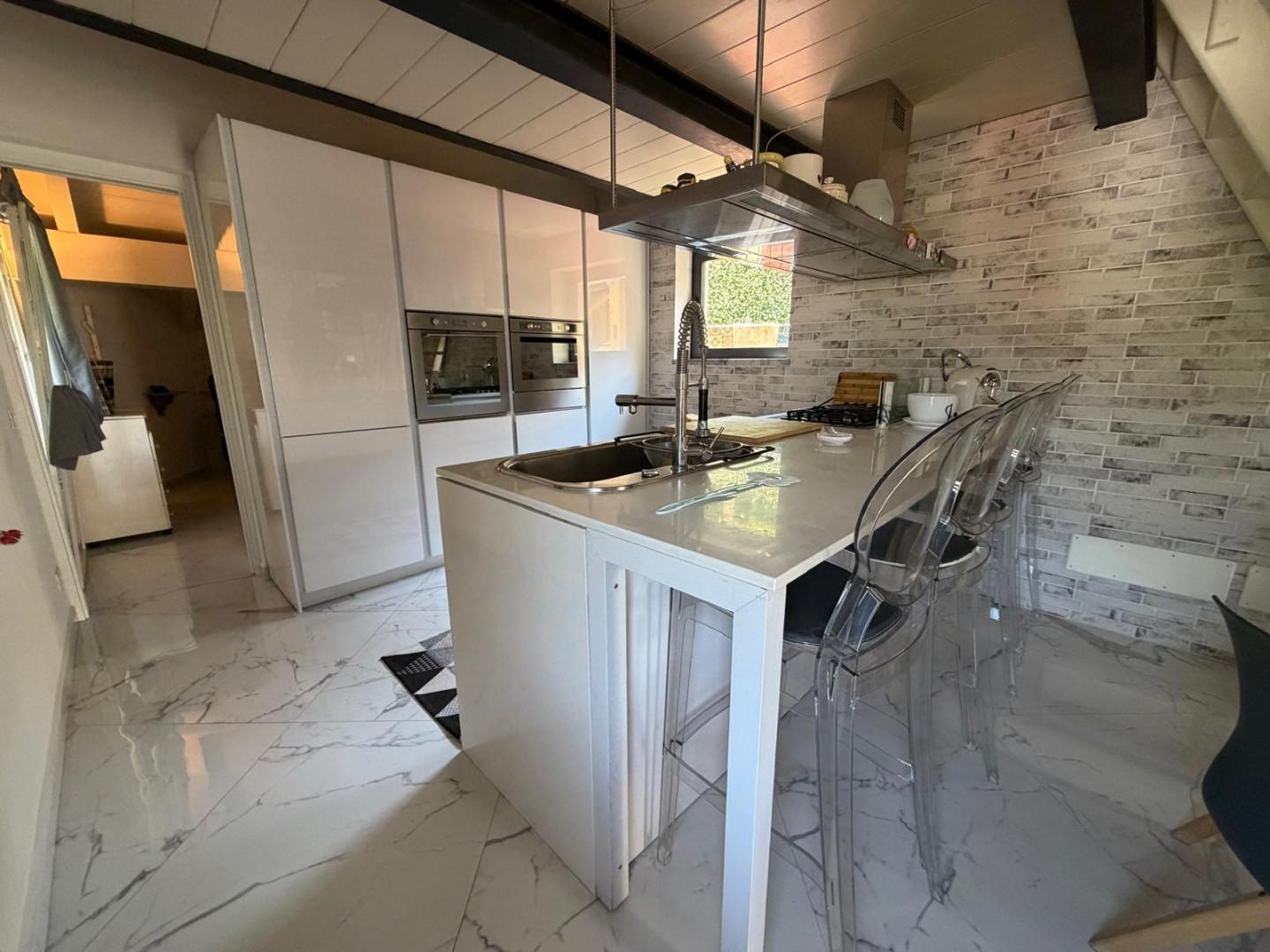 Villa - Ficola, Carrara (21/42)