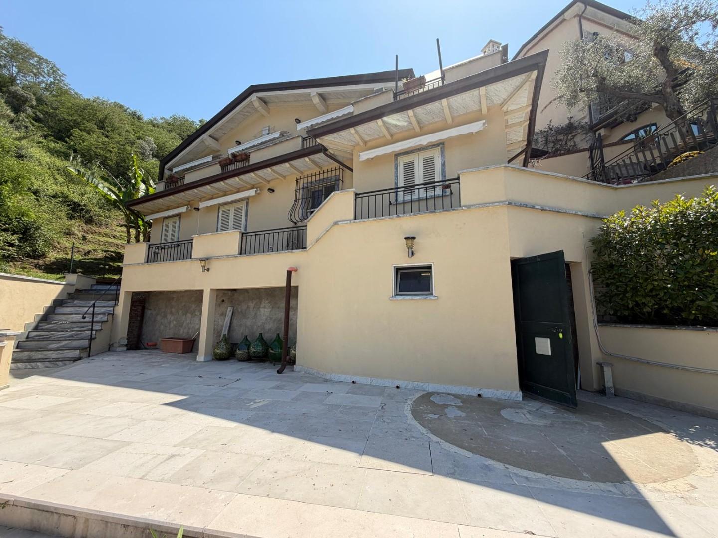 Villa - Ficola, Carrara (7/42)