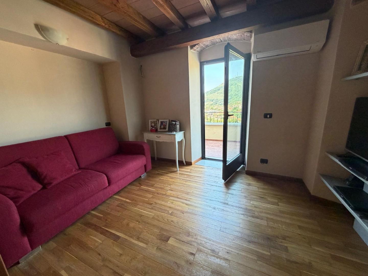 Villa - Ficola, Carrara (19/42)