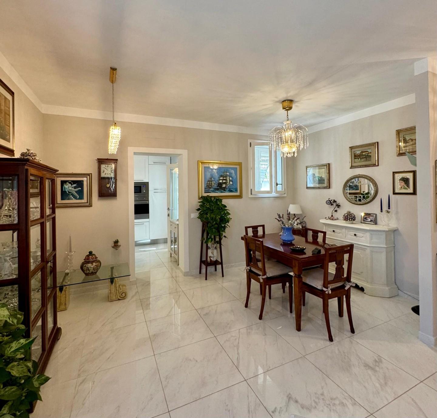 Villa in vendita a Lucca