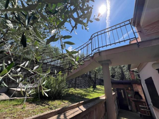 Villa - Cogorno (7/83)