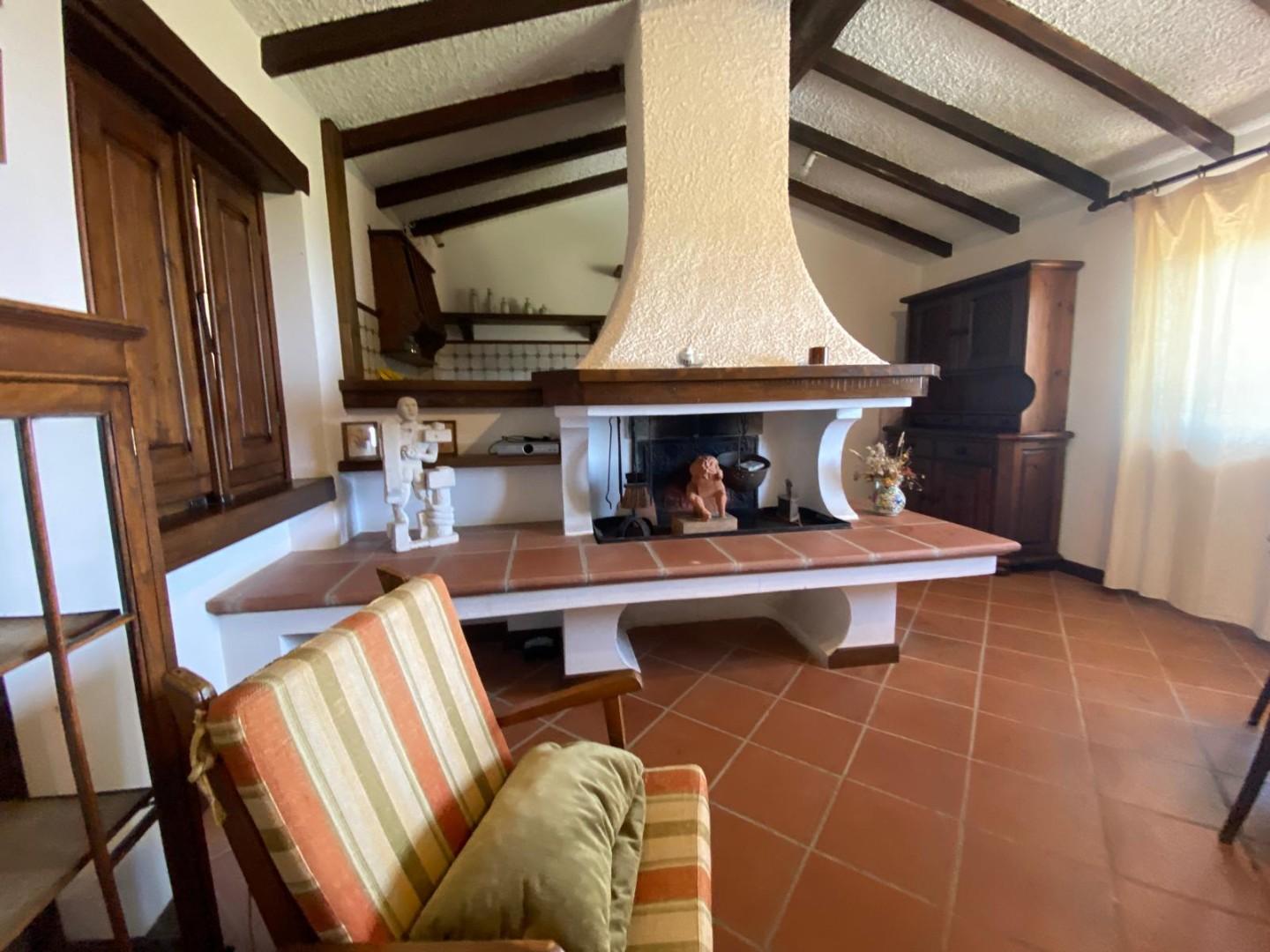 Villa - Capezzano Pianore, Camaiore (74/76)