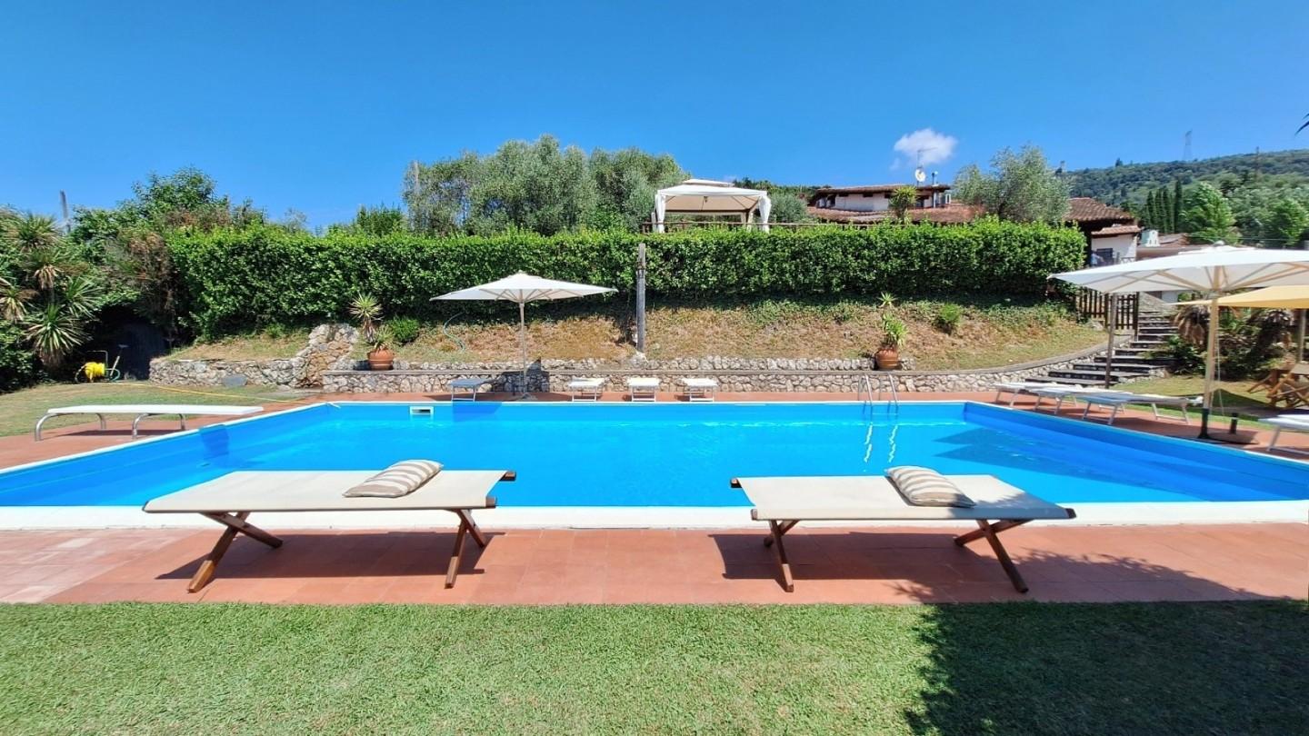 Villa - Capezzano Pianore, Camaiore (9/76)