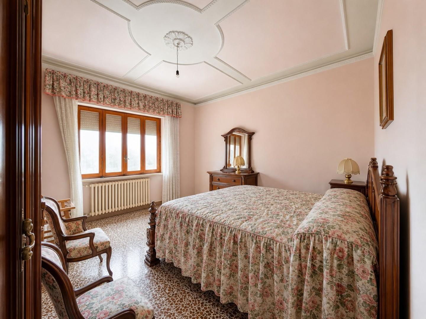 Villa - Sant'alessio, Prima periferia, Lucca (10/23)