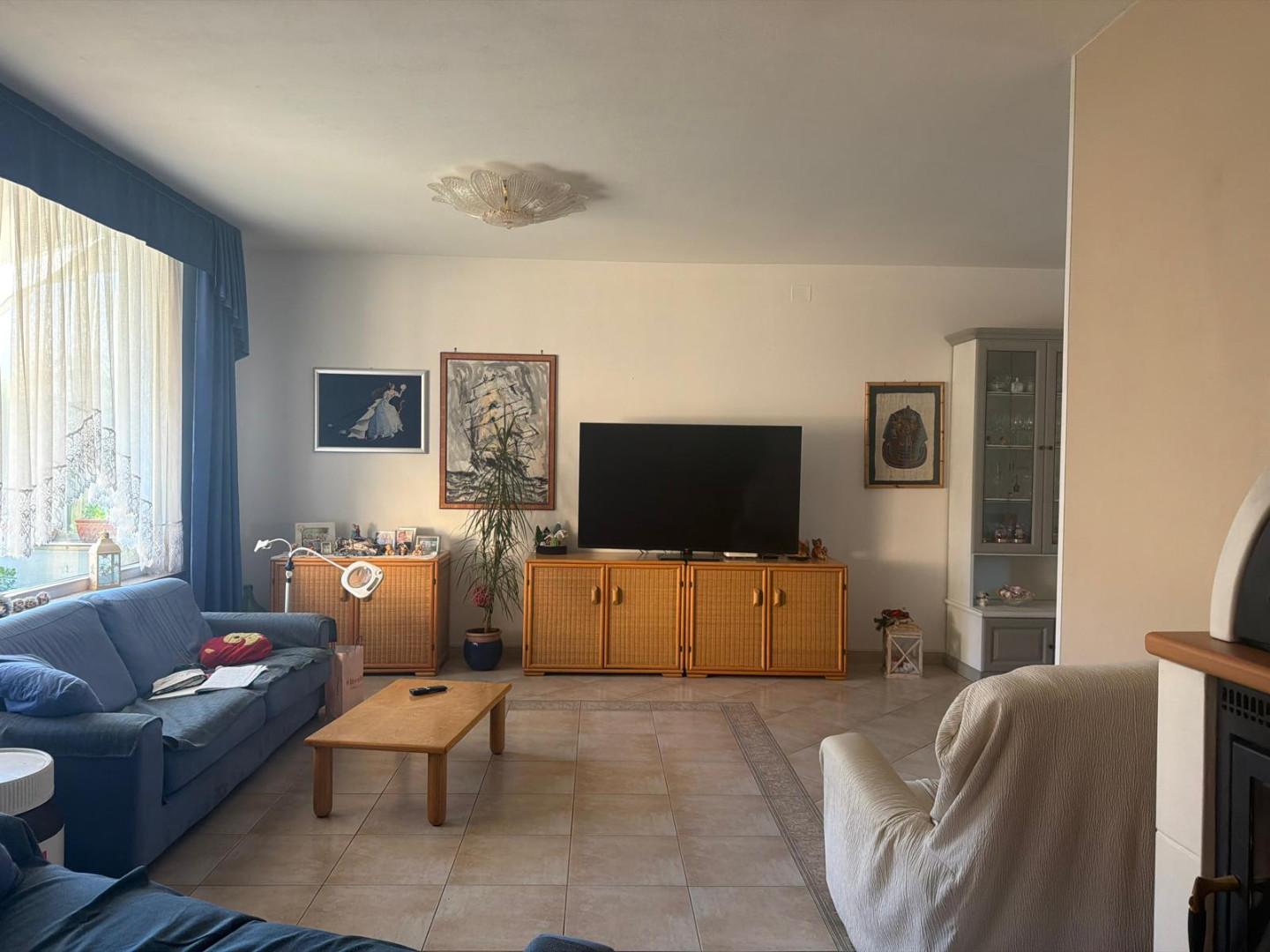 Villa - Pallerone, Aulla (9/33)