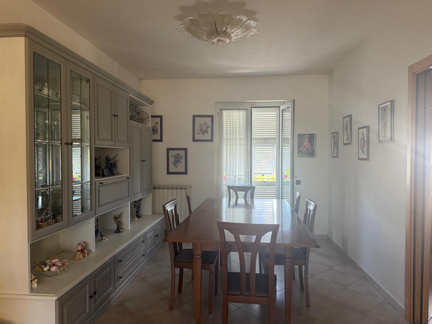 Villa - Pallerone, Aulla (25/33)