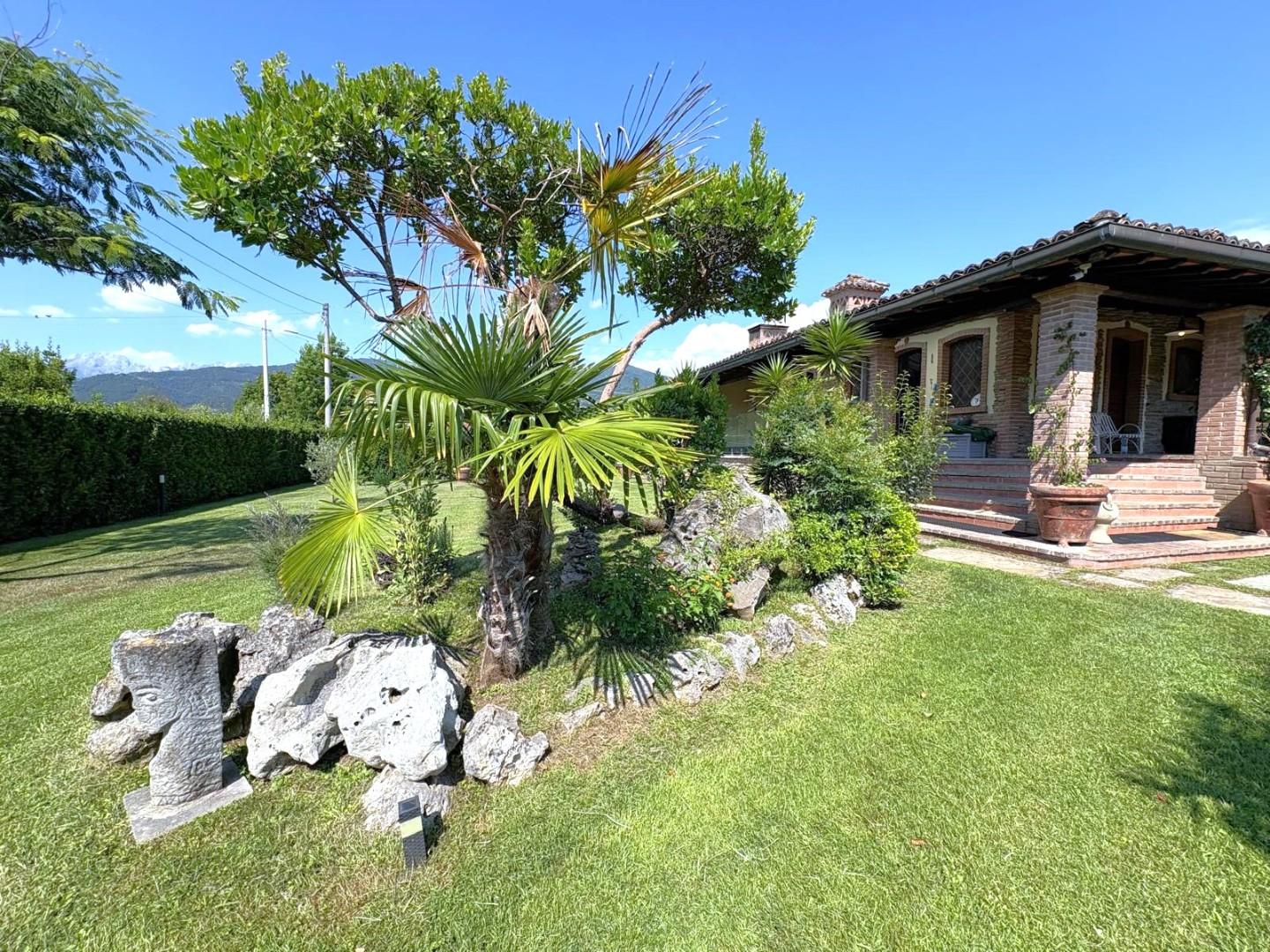 Villa in vendita a Massa