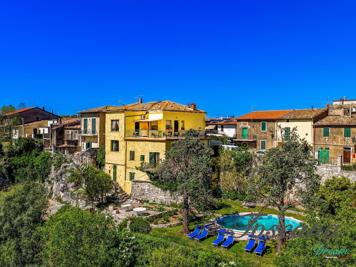 Villa - Manciano (12/95)